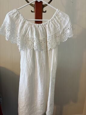 White Linen and Eyeless Lace Dress by Sunflower Sz Medium